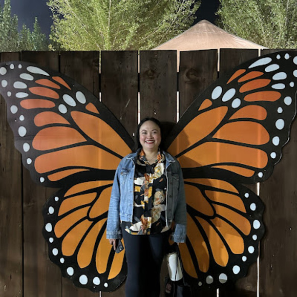 Meet your Posher, Nornesa - Picture 1 of 1